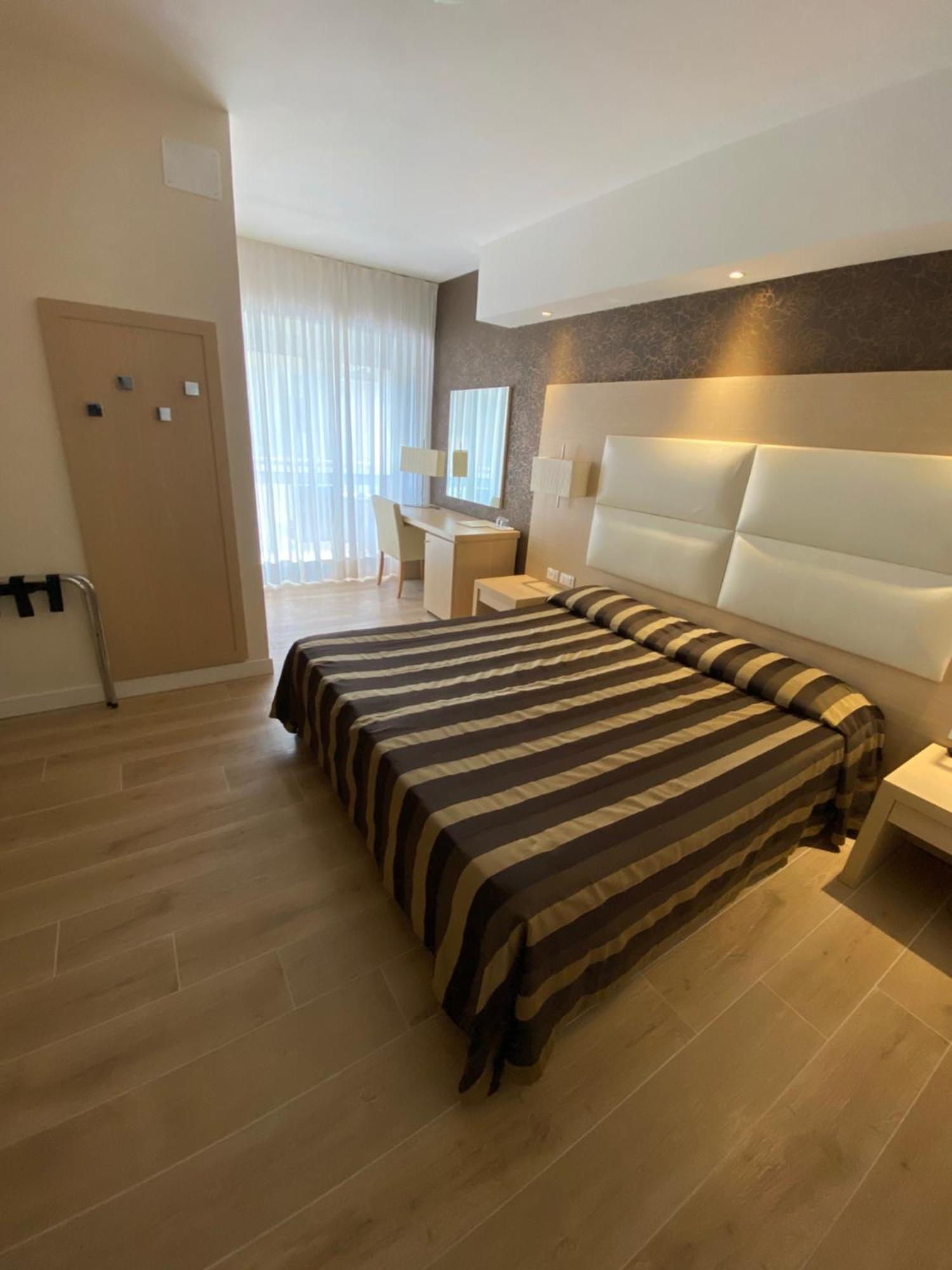 Hotel Conca Verde لينانو سابيادورو المظهر الخارجي الصورة